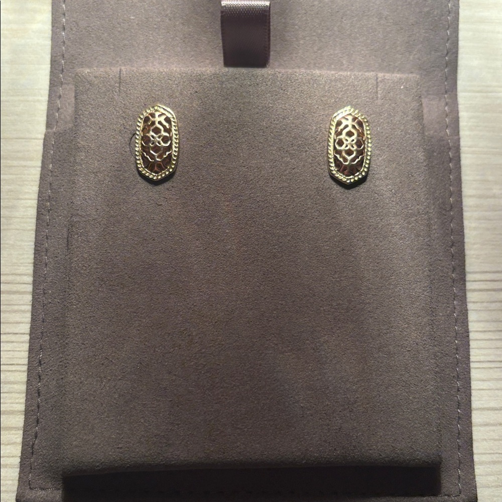 Kendra Scott Ellie Gold Stud Earrings in Rose Gold Filigree mix-like new